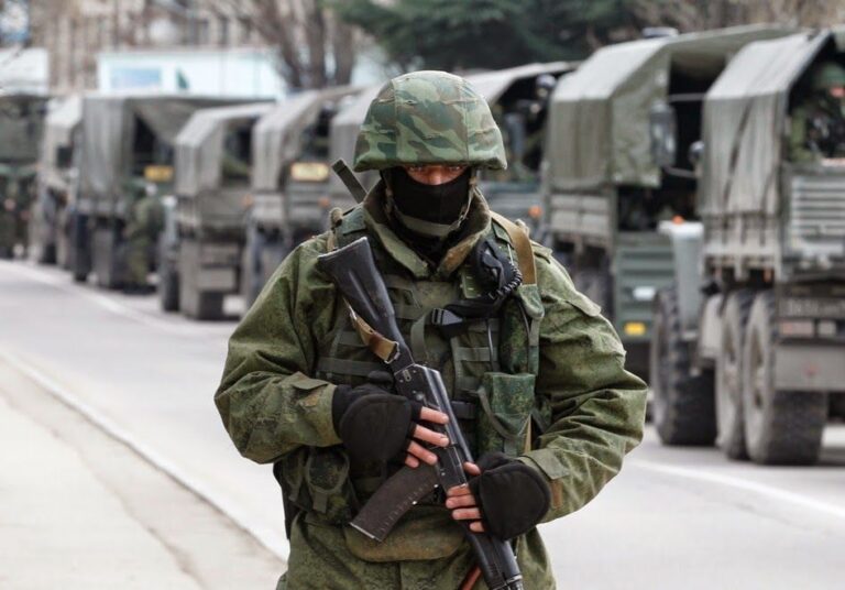 "Green Man" during the operation to seize the Crimea